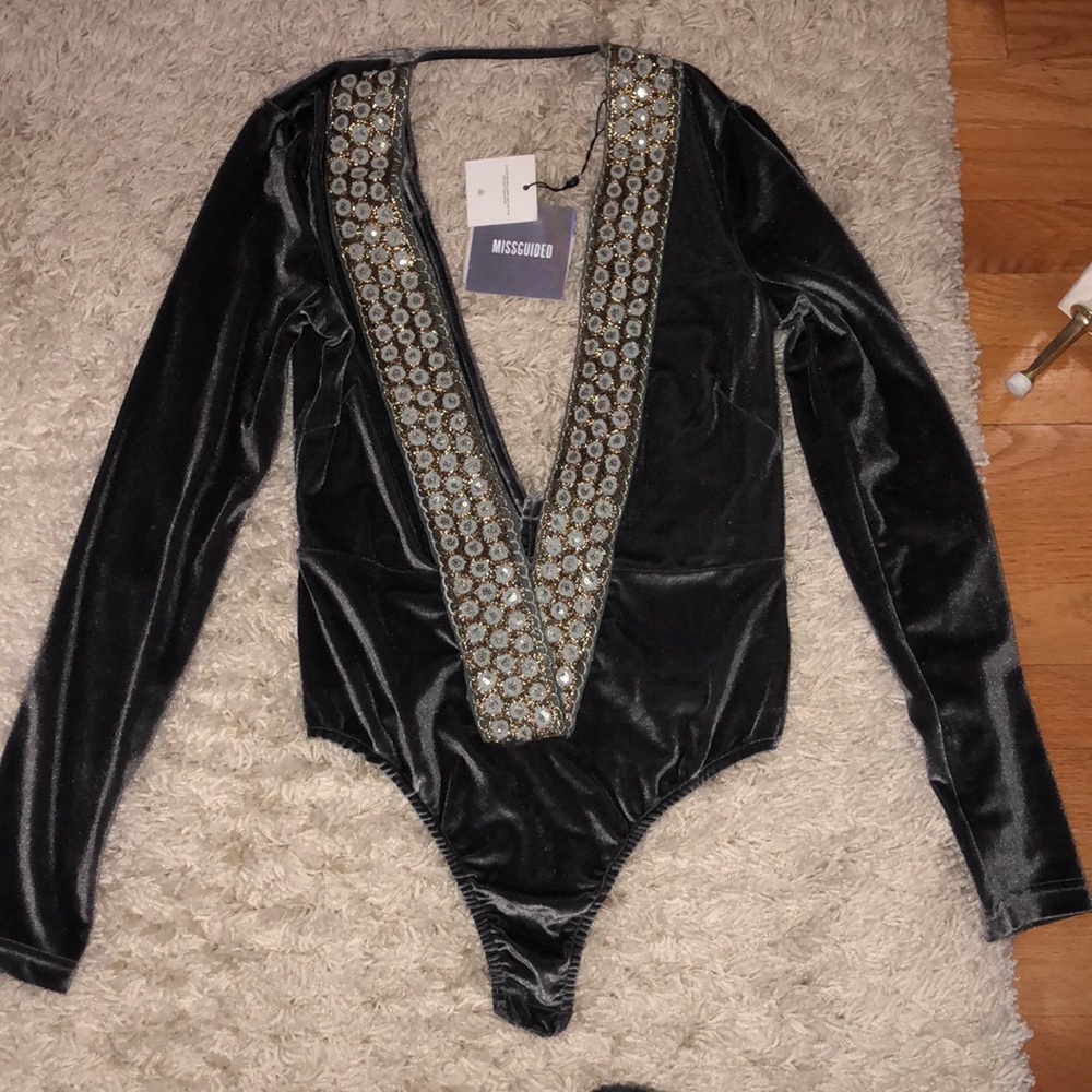 Velvet MISSGUIDED bodysuit